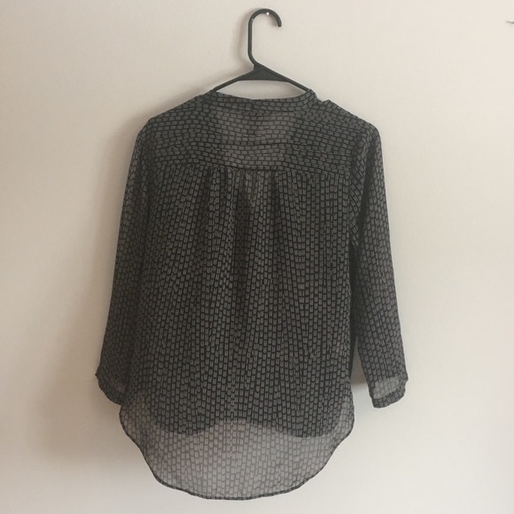 Patterned top - Picture 3 of 3